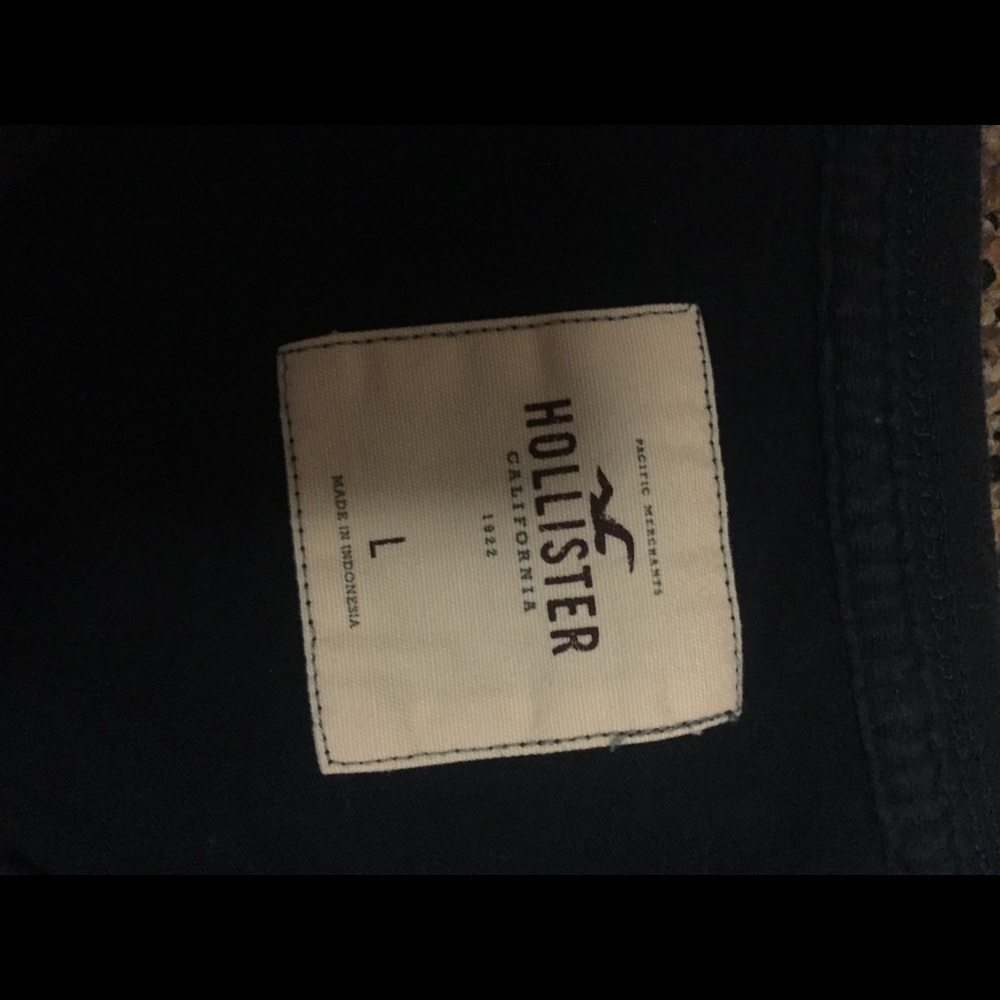 Hollister Vneck Long Sleeve Shirt